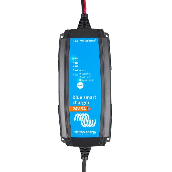 Blue Smart IP65 Charger 24/5(1) 230V CEE 7/17 Retail